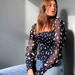 Wilfred Smocked Square Neck top